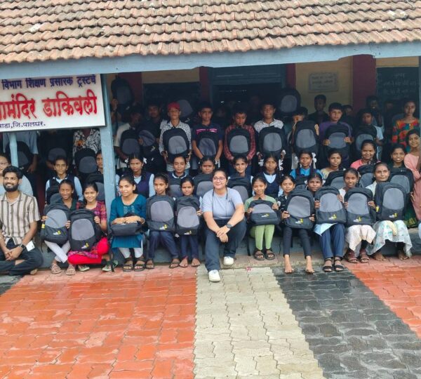School Kit Distribution 02
